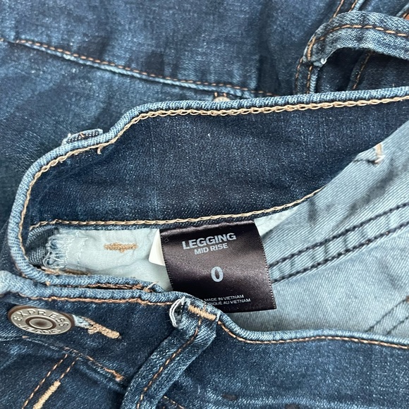 Express Women’s Mid Rise Skinny Distressed Jeans - Picture 5 of 5